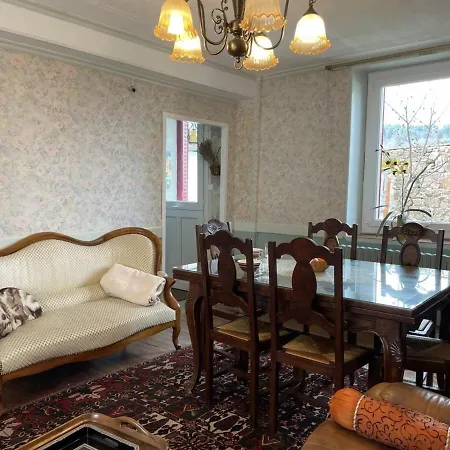 Casa di campagna Maison Familiale Avec Clim Et Wifi Au Coeur De La Montagne Bourbonnaise - Fr-1-489-277 Arfeuilles