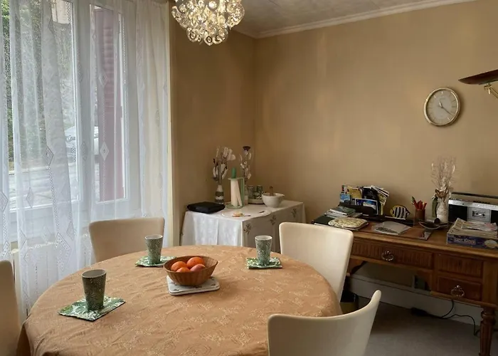 Maison Familiale Avec Clim Et Wifi Au Coeur De La Montagne Bourbonnaise - Fr-1-489-277 Arfeuilles